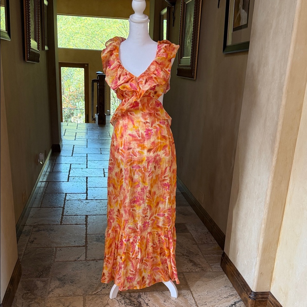 Zara Flutter-Sleeve linen Open-Back Maxi Dress in Orange Floral - Picture 3 of 15